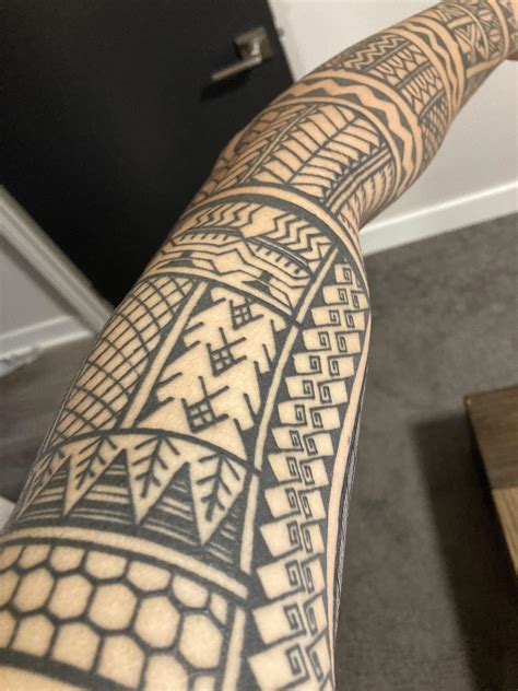 Traditional Filipino Tattooing .